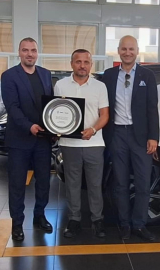 Renault&Dacia satışlarında Trabzon il birincisi HSC otomotiv oldu