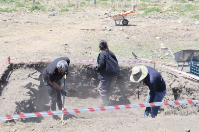 Anavarza Antik Kenti’nde Anadolu ve Türkiye’deki en erken tarihli caminin kalıntılarına ulaşıldı