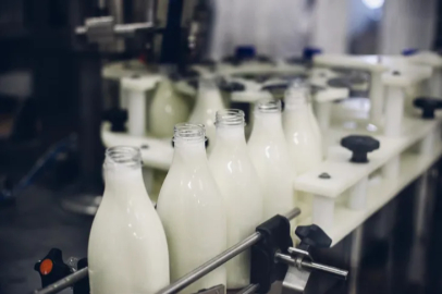 To protect the producer, we will withdraw one thousand tons of milk from the market daily