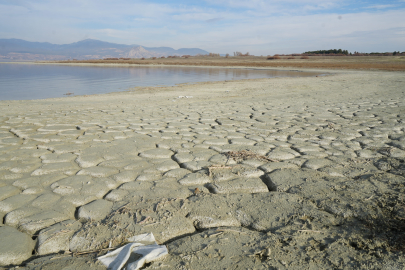 Burdur Gölü Kuruyor: Su Seviyesi 20 Metre Azaldı