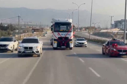 Tır Şoförü Düğününde Son Seferini Attı, Esnaflığa Başladı