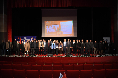 Malatya’da Kayısı Üretiminin Geleceği İçin Yol Haritası Belirlendi